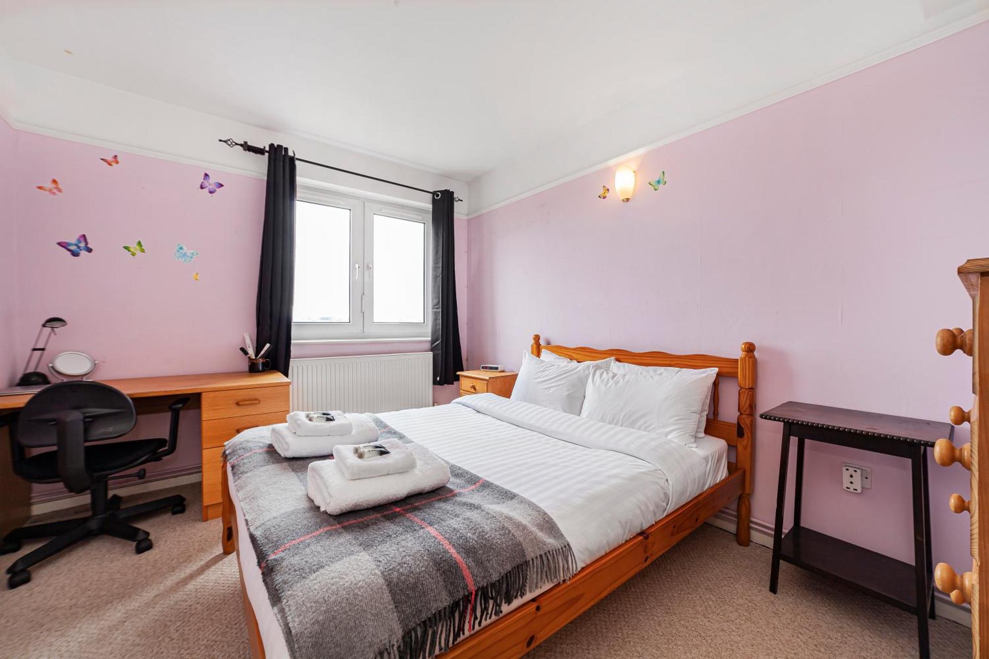 Elegant 1Br Flat With Balcony & City View, Walworth Londra Esterno foto