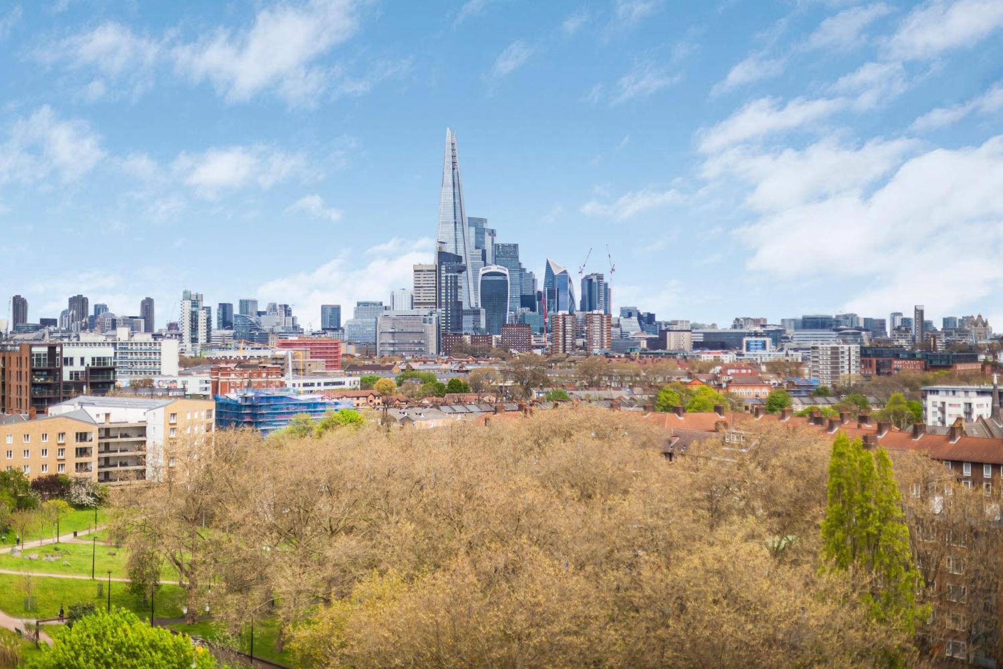Elegant 1Br Flat With Balcony & City View, Walworth Londra Esterno foto